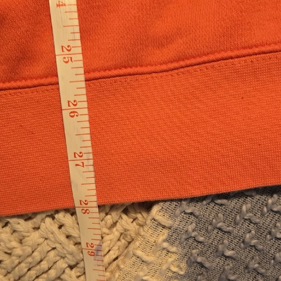 Nike Coral Crewneck Sweatshirt with White Swoosh - Picture 5 of 6